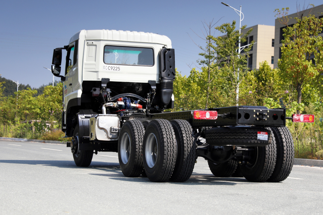 Weichai Guowei 350 HP 6×6 chassis producer_Customized 15/20/25/30/35/40 ton cargo dump truck export price_6×4 Cummins/4×4 Yuchai DF Classic dump level II platform configuration phone