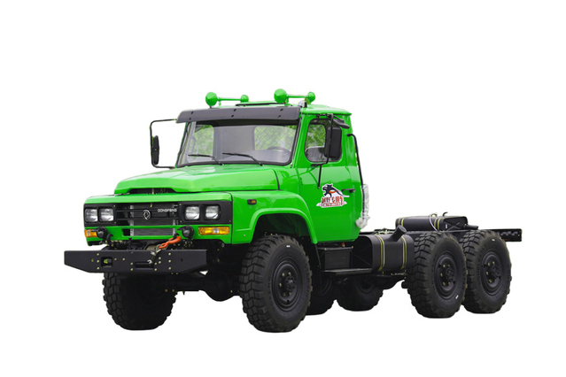  ຂັບລົດຫົກລໍ້ EQ2082 chassis modification quotation_DF240 off-road truck 170 horsepower manufacturers custom configuration_6*6 classic 25Y special vehicle chassis phone number